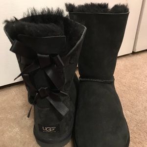Bailey Bow Uggs